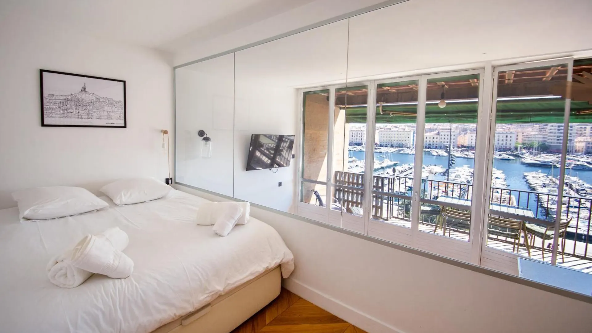 Apartment Superbe Appartement, Vue Notre Dame De La Garde, Vieux Port Marseille