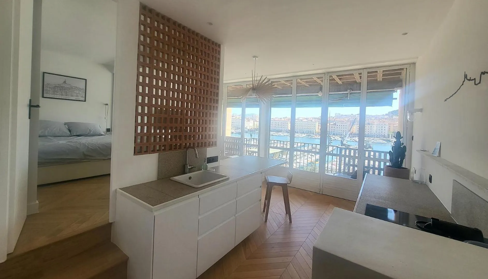 Superbe Appartement, Vue Notre Dame De La Garde, Vieux Port Marseille Apartment