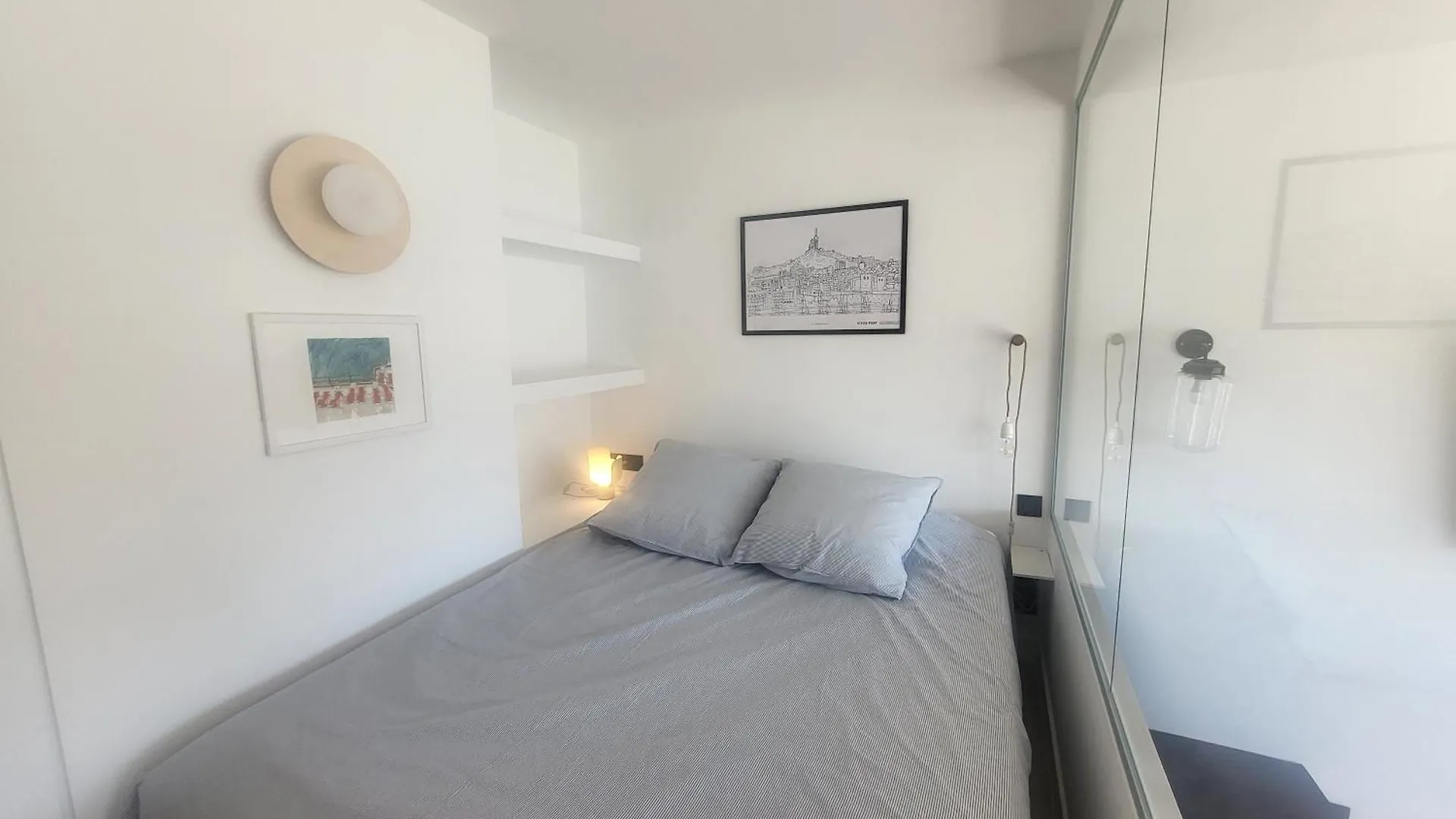 Superbe Appartement, Vue Notre Dame De La Garde, Vieux Port Marseille France