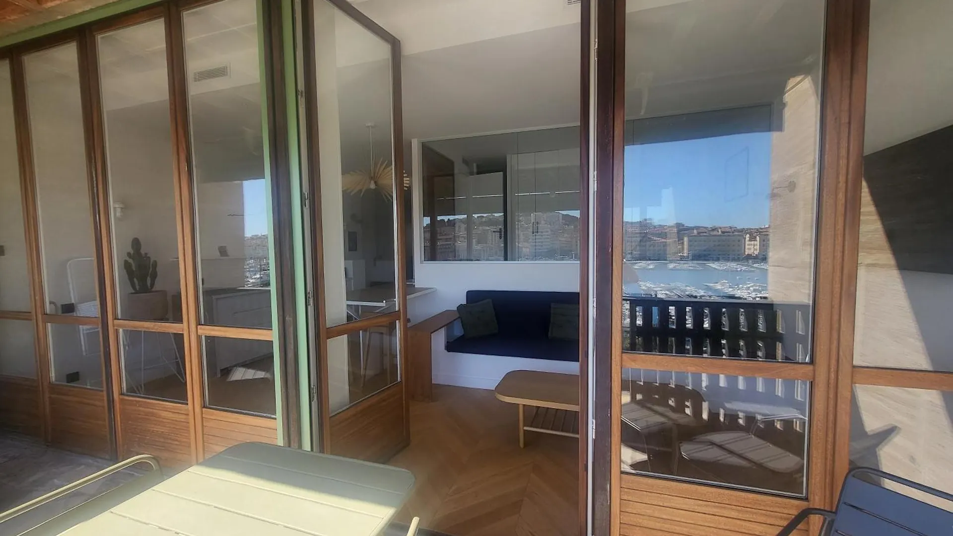Superbe Appartement, Vue Notre Dame De La Garde, Vieux Port Marseille 0*,