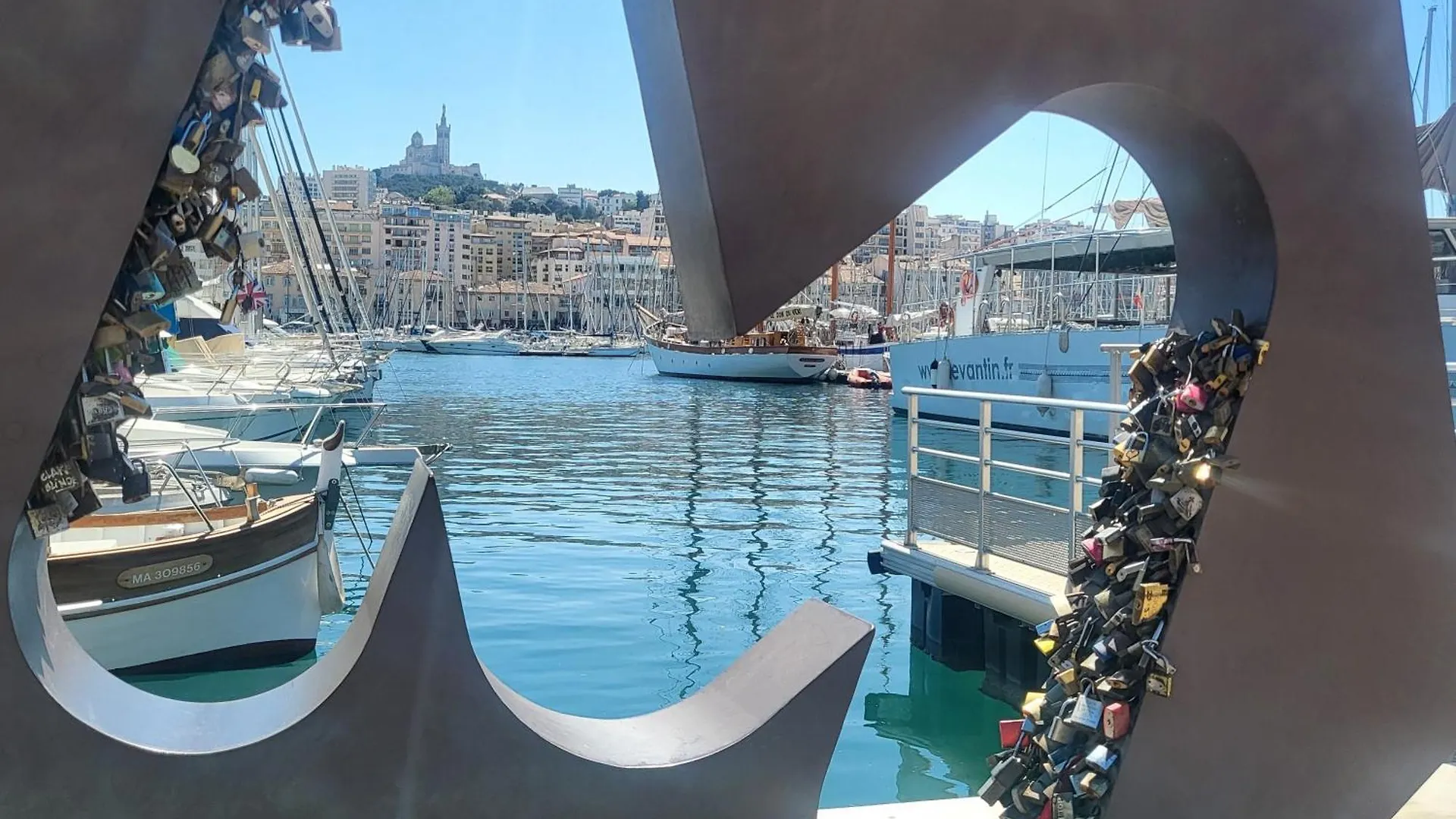 Superbe Appartement, Vue Notre Dame De La Garde, Vieux Port Marseille