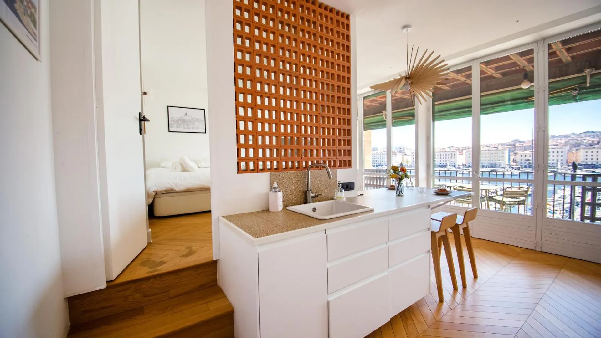 Superbe Appartement, Vue Notre Dame De La Garde, Vieux Port Marseille